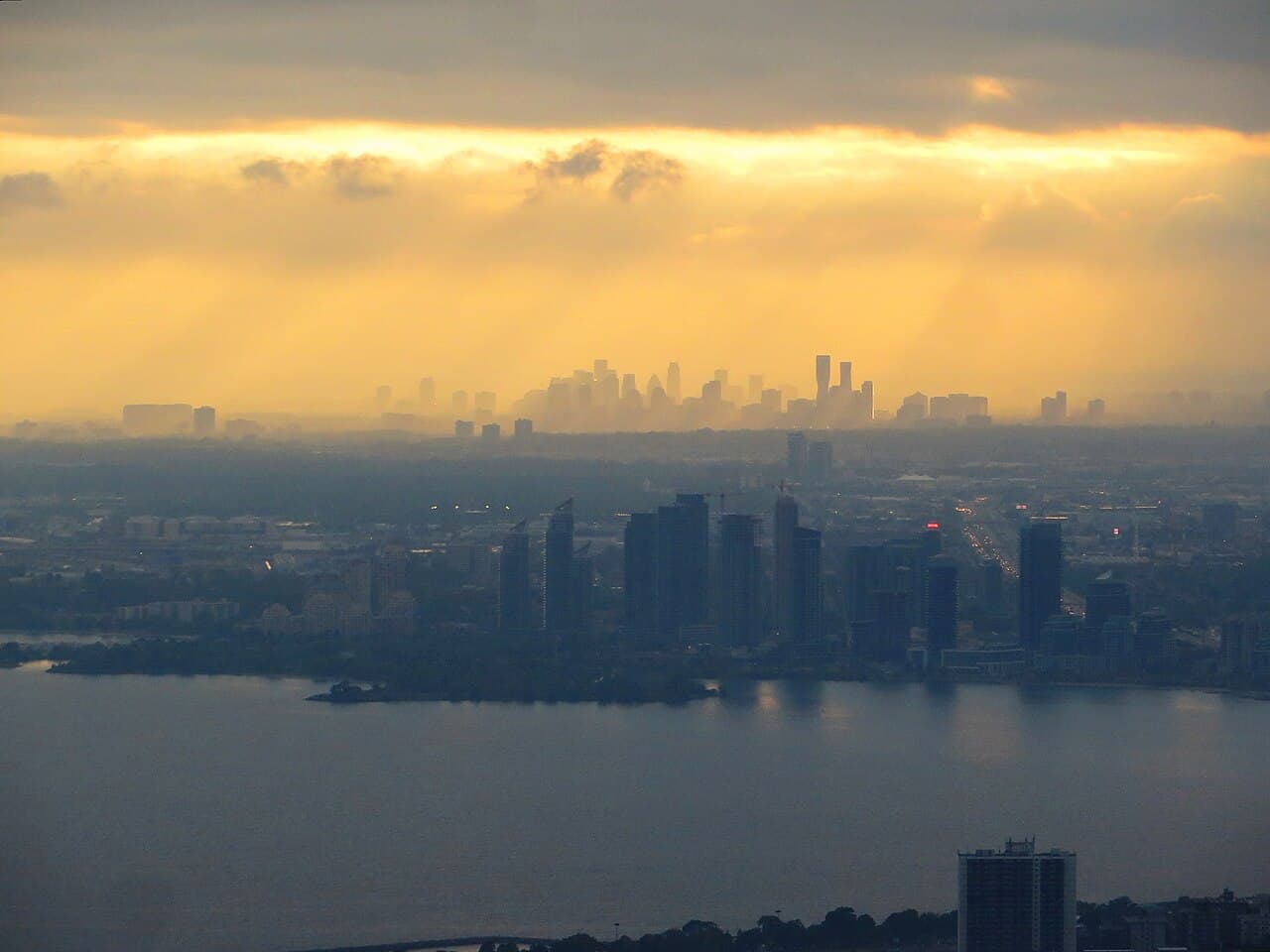 Mississauga skyline