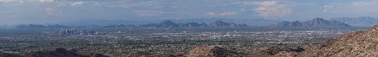 Phoenix skyline